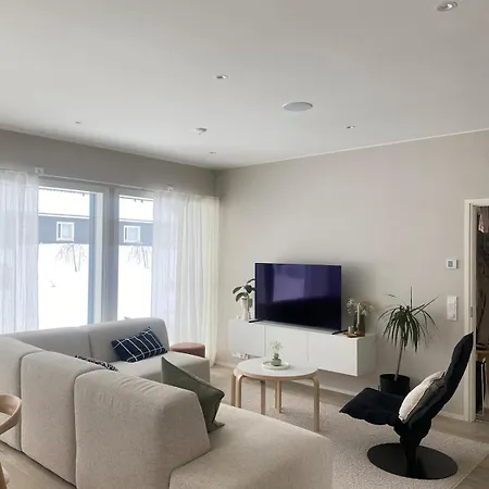 Villa Finnish Design With Outdoor Jacuzzi