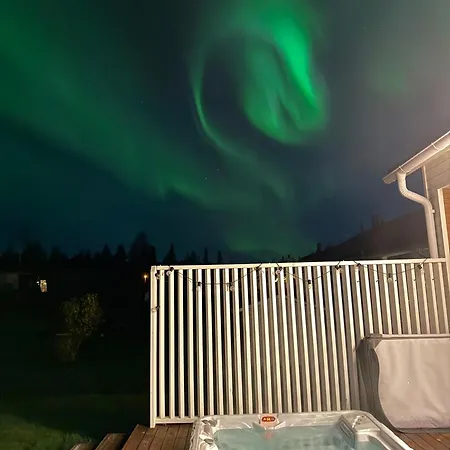 Finnish Design With Outdoor Jacuzzi * Rovaniemi