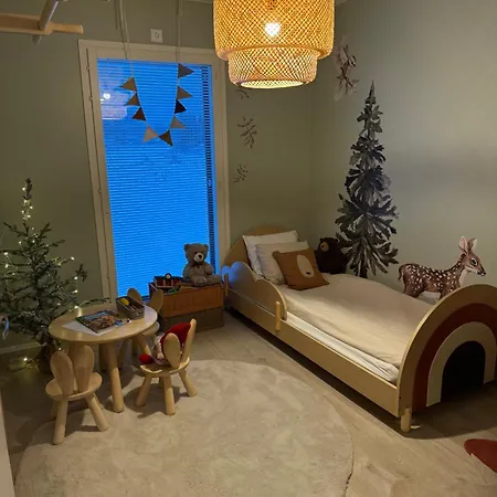 Finnish Design With Outdoor Jacuzzi *