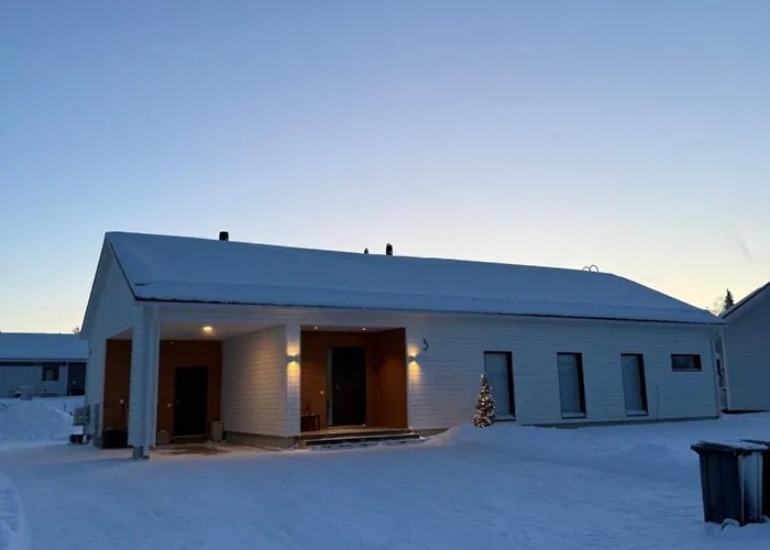 Finnish Design With Outdoor Jacuzzi *